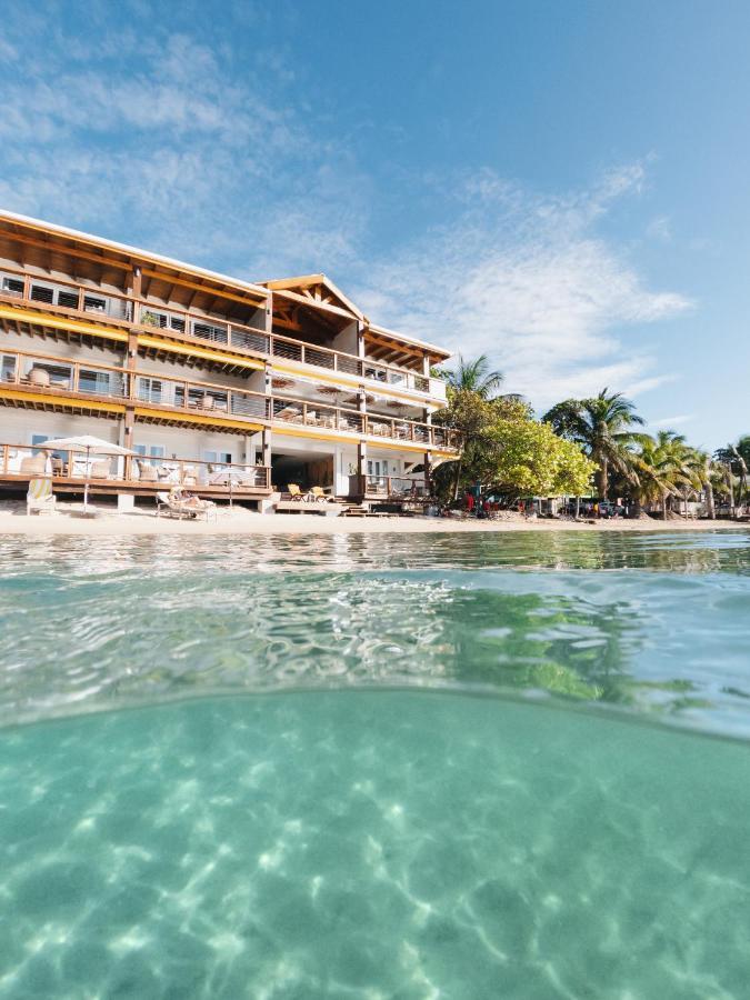 The Beach House Boutique Hotel West End Extérieur photo