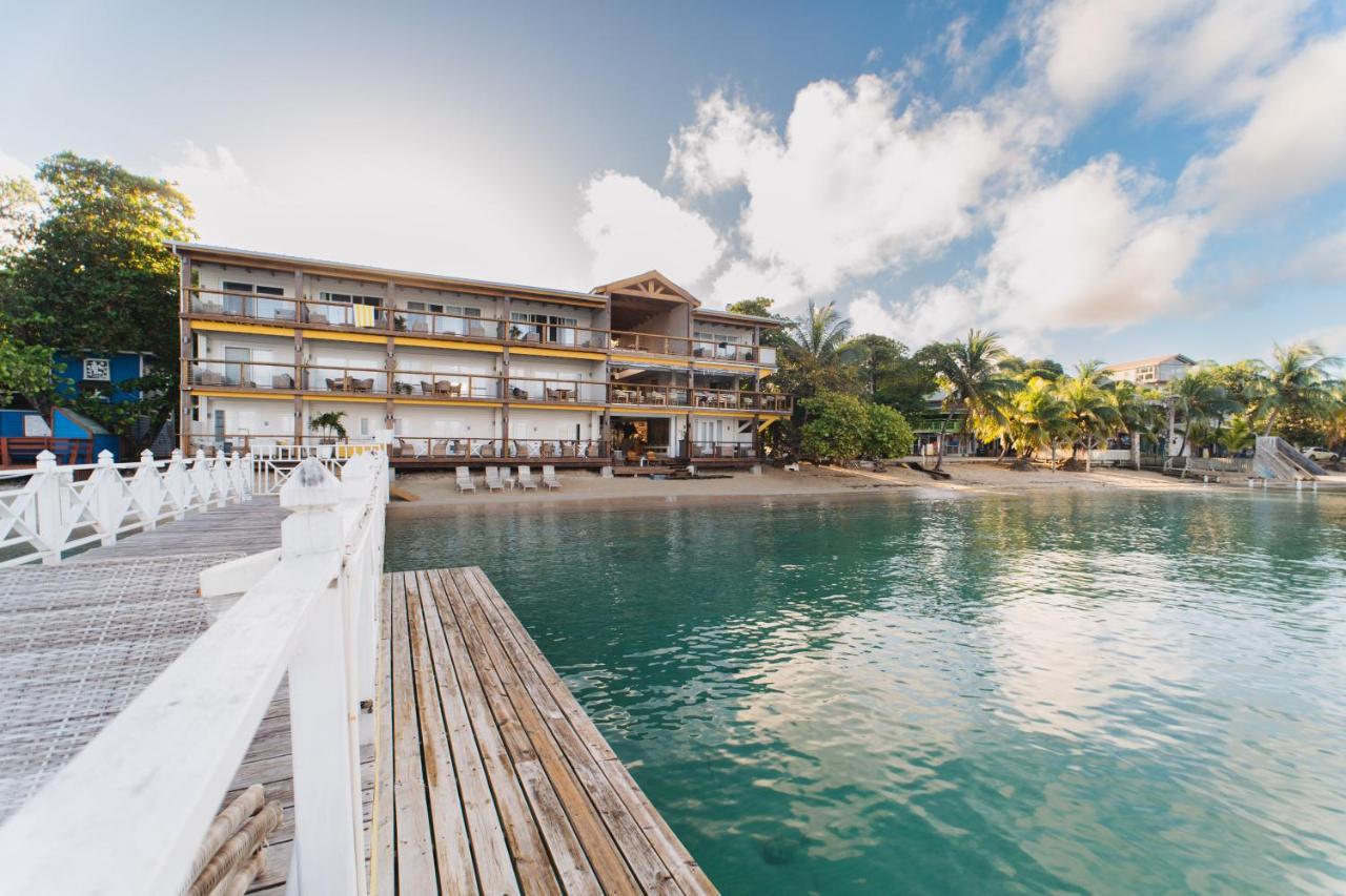 The Beach House Boutique Hotel West End Extérieur photo
