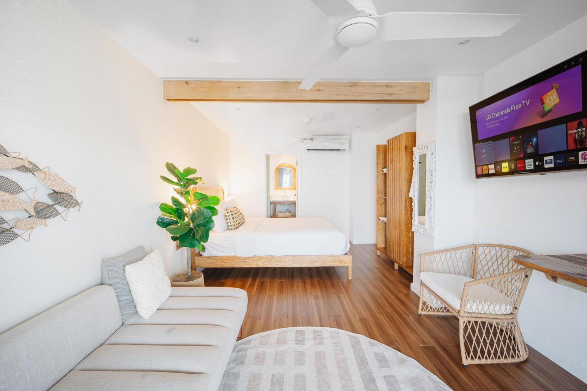 The Beach House Boutique Hotel West End Extérieur photo