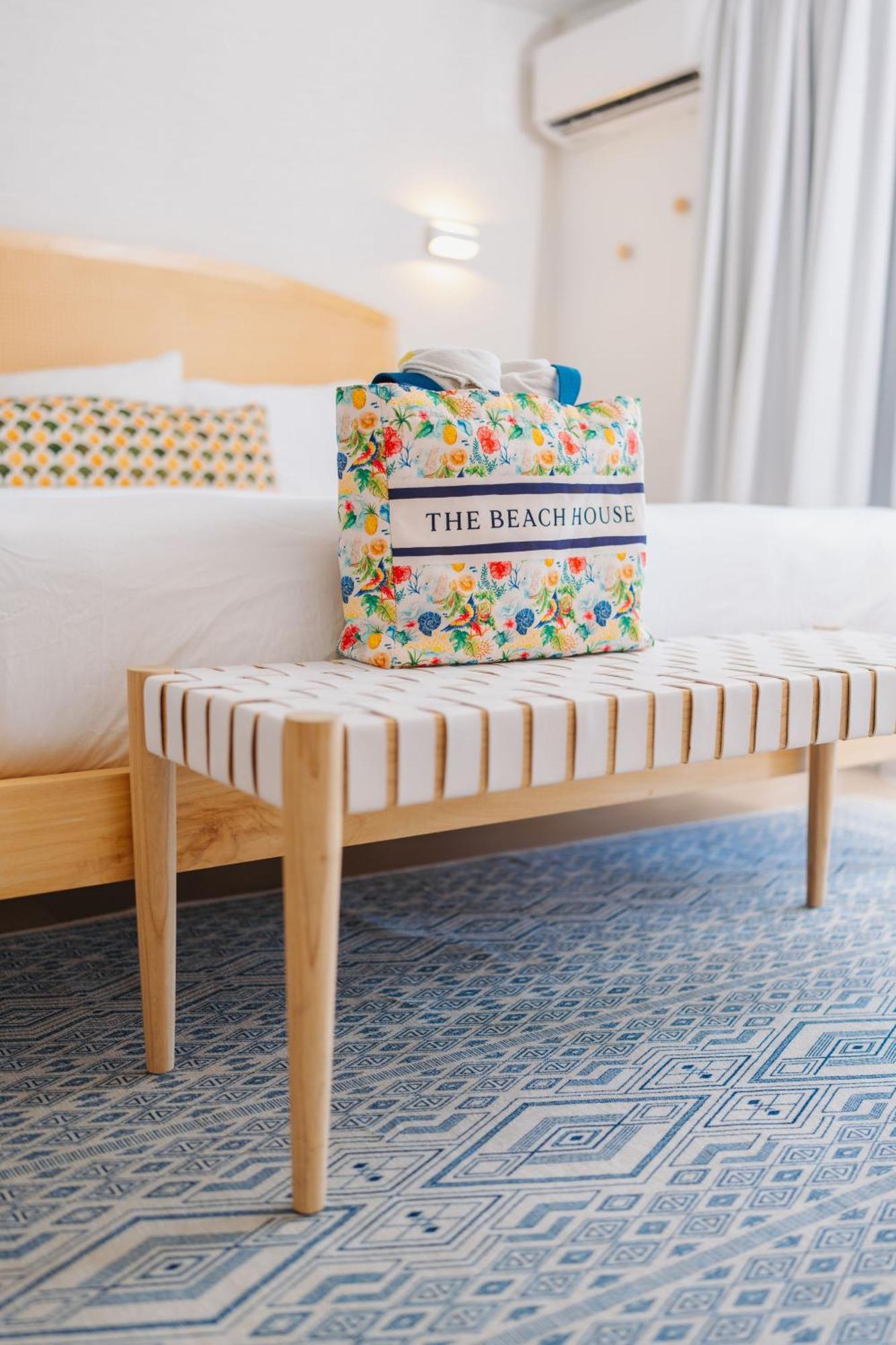 The Beach House Boutique Hotel West End Extérieur photo