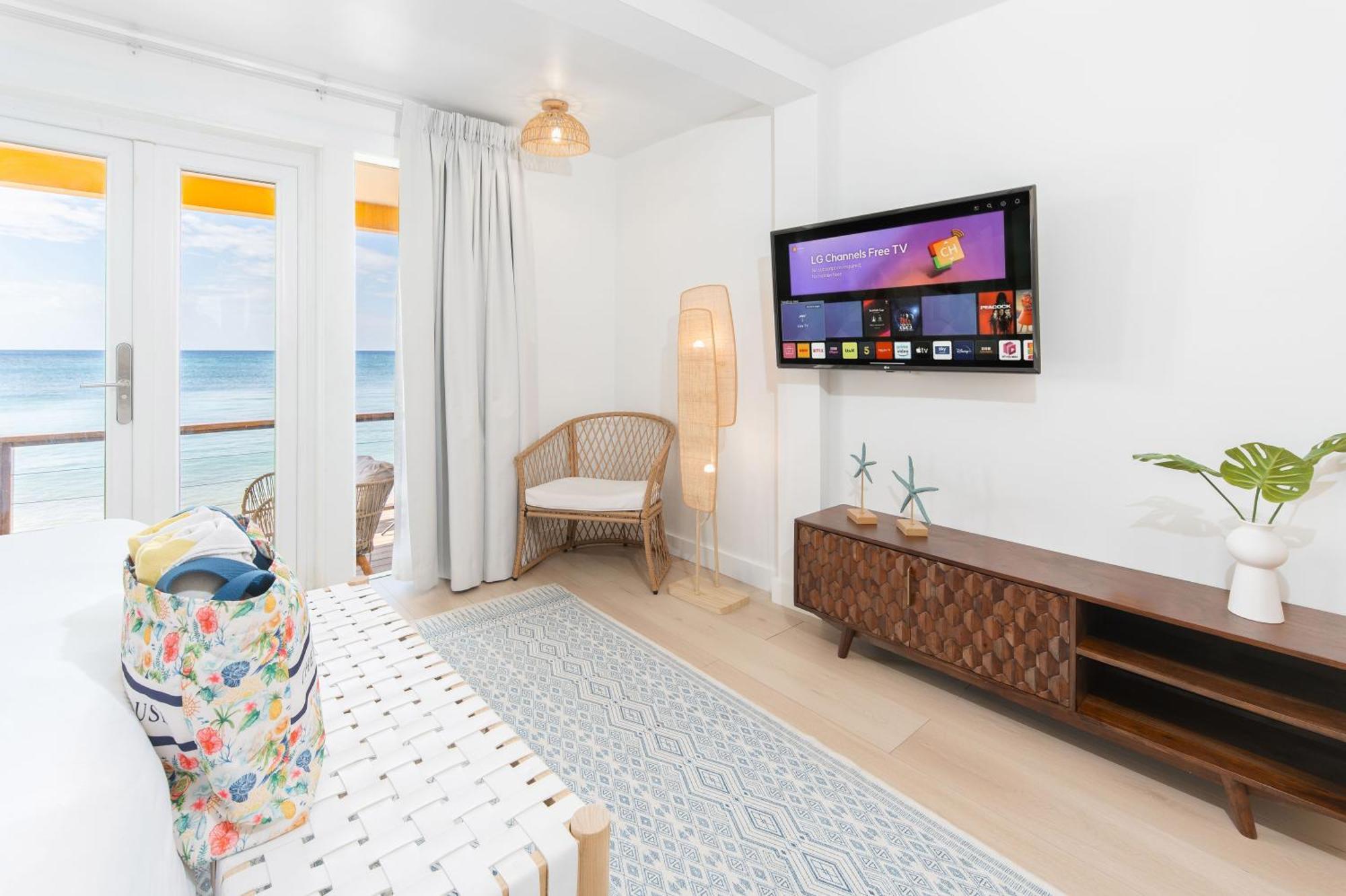The Beach House Boutique Hotel West End Extérieur photo