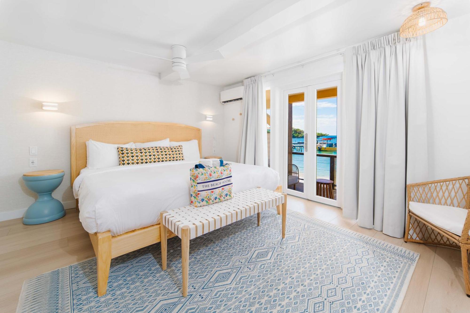 The Beach House Boutique Hotel West End Extérieur photo
